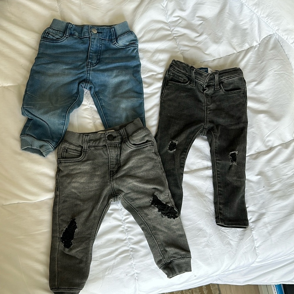 18mo Distressed skinny jeans